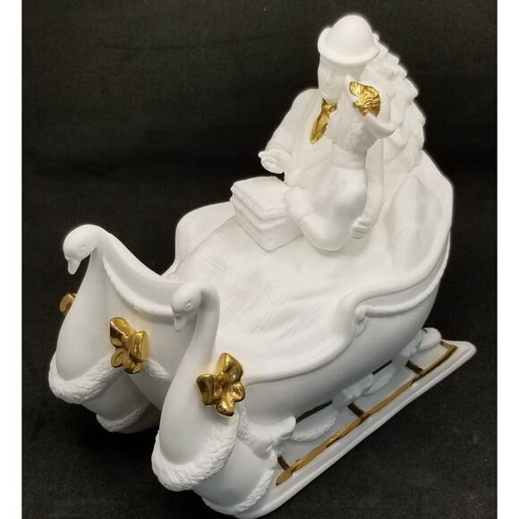 "Bringing Home the Tree" musical sculpture by Lenox 1983 with paperwork and box - Picture 2 of 12